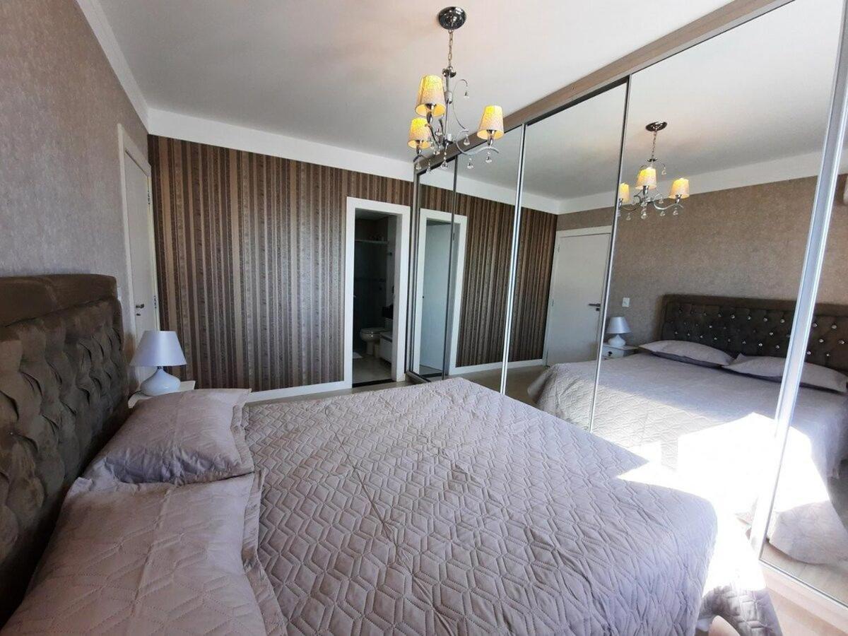 3 Suites Linda Vista Da Orla De Bc A 50M Da Praia - Somente Familiares Balneário Camboriú Exterior foto