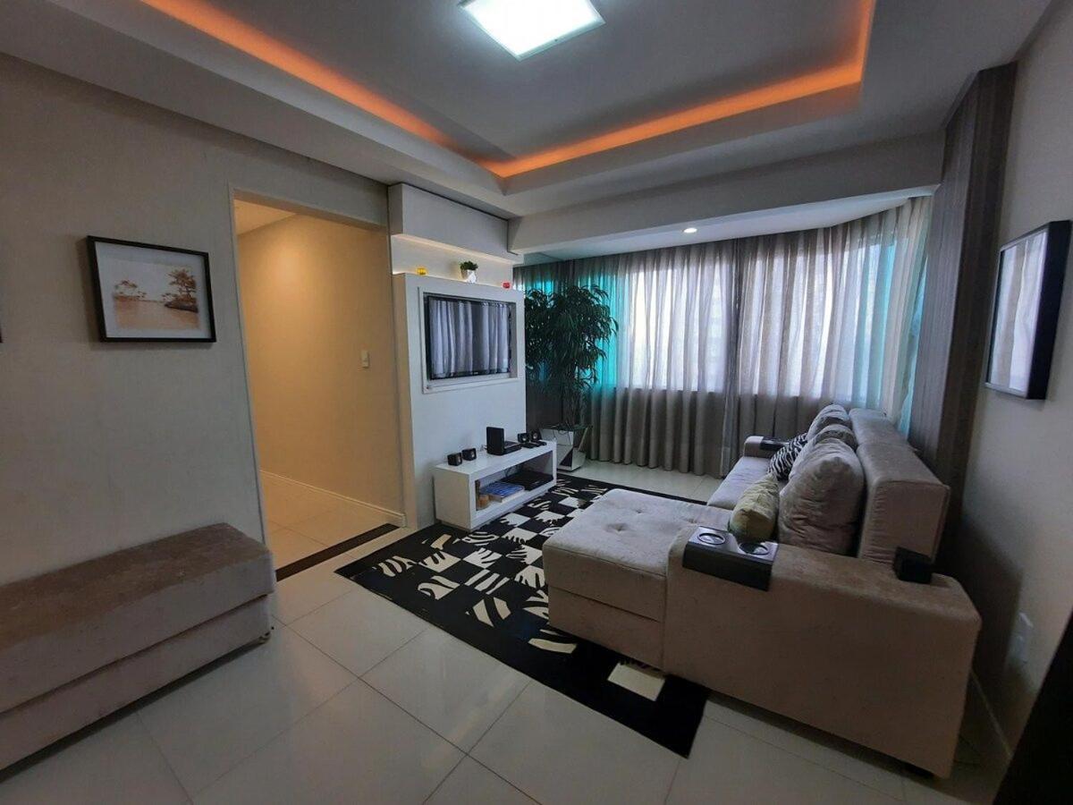 3 Suites Linda Vista Da Orla De Bc A 50M Da Praia - Somente Familiares Balneário Camboriú Exterior foto